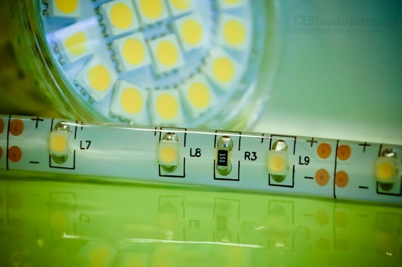 taśma led w łazience