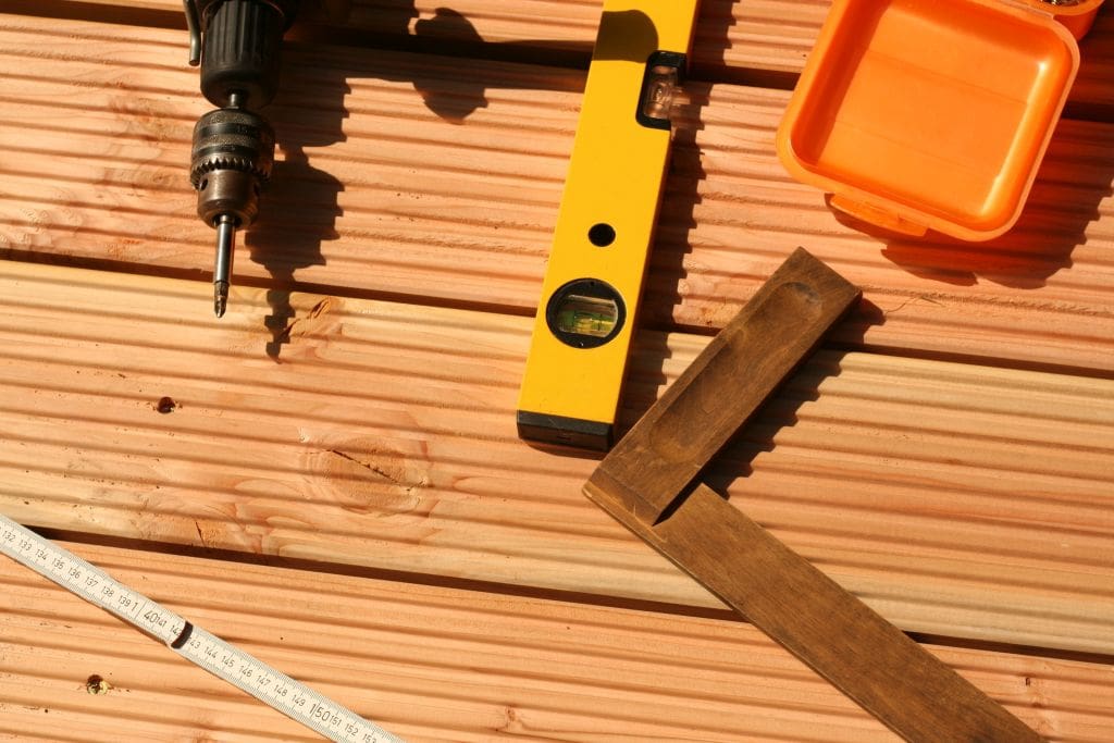 DIY – zbuduj własny taras z desek